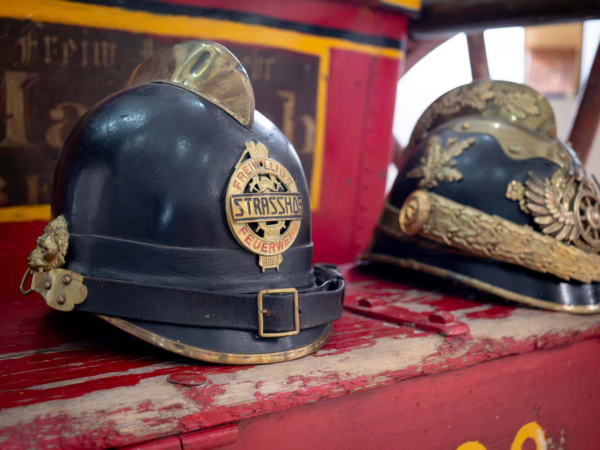 Freiwillige Feuerwehr Strasshof Feuerwehrhelm